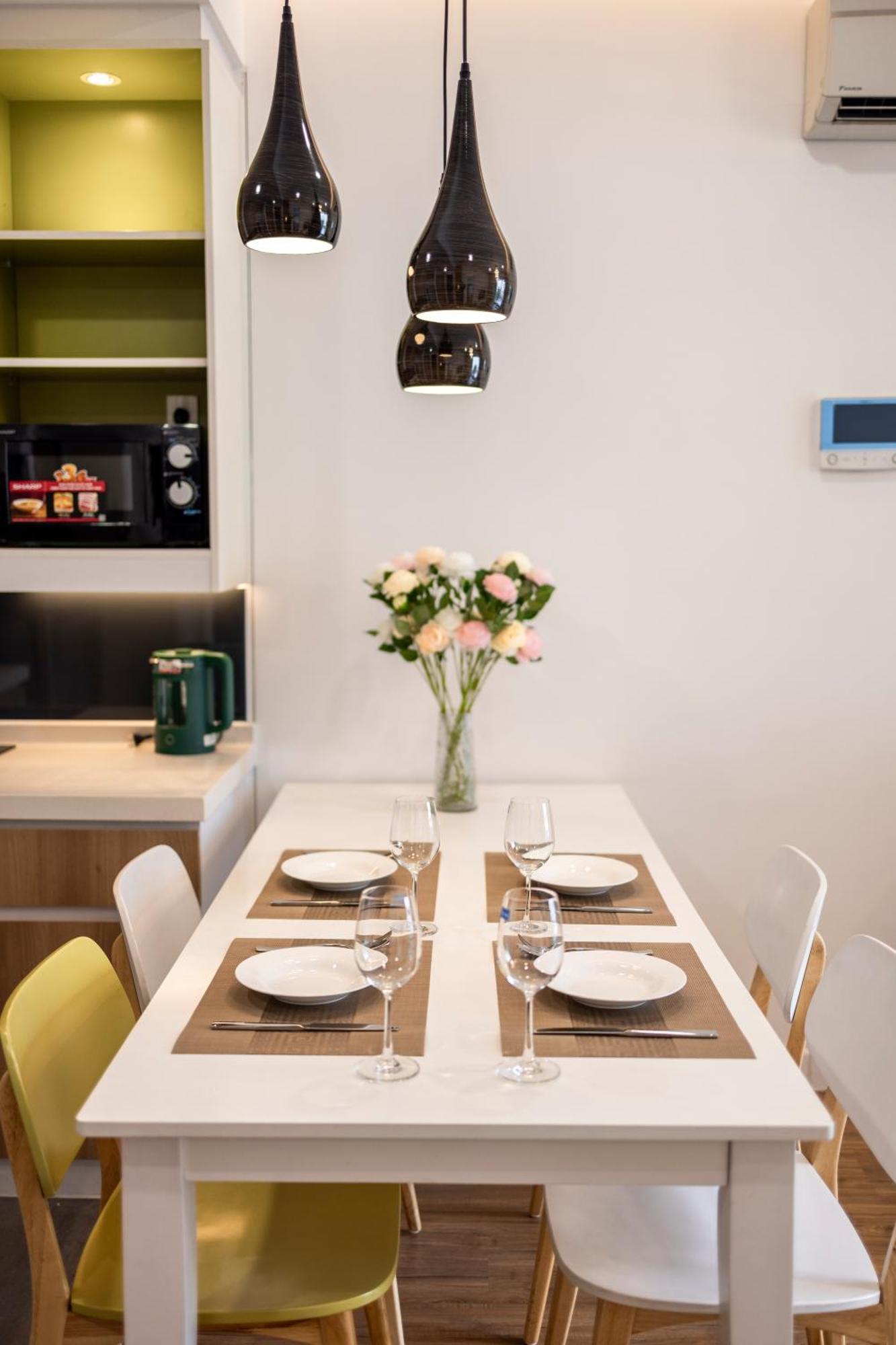 Republic Apartments Saigon Airport Ho Chi Minh City Bagian luar foto