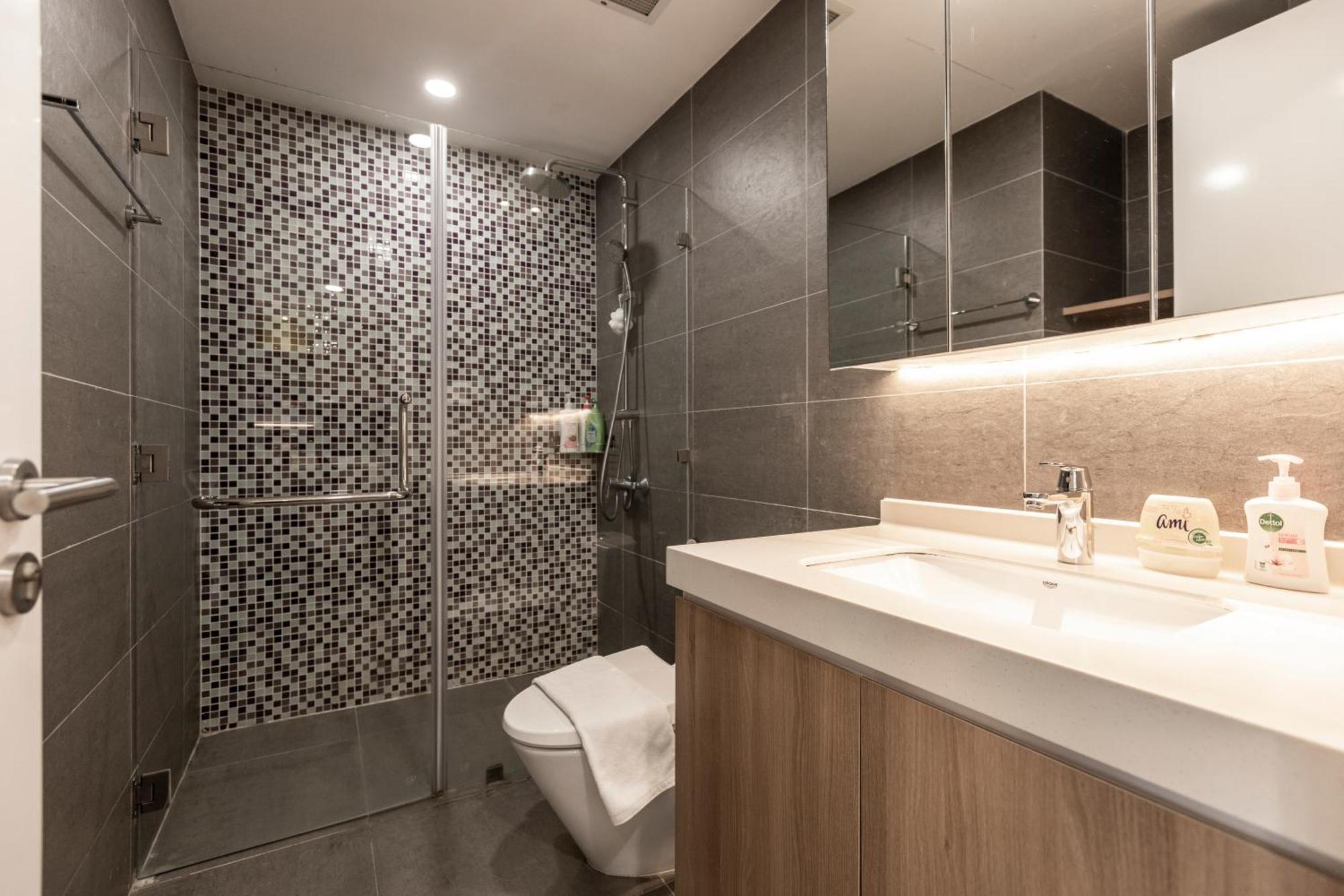 Republic Apartments Saigon Airport Ho Chi Minh City Bagian luar foto