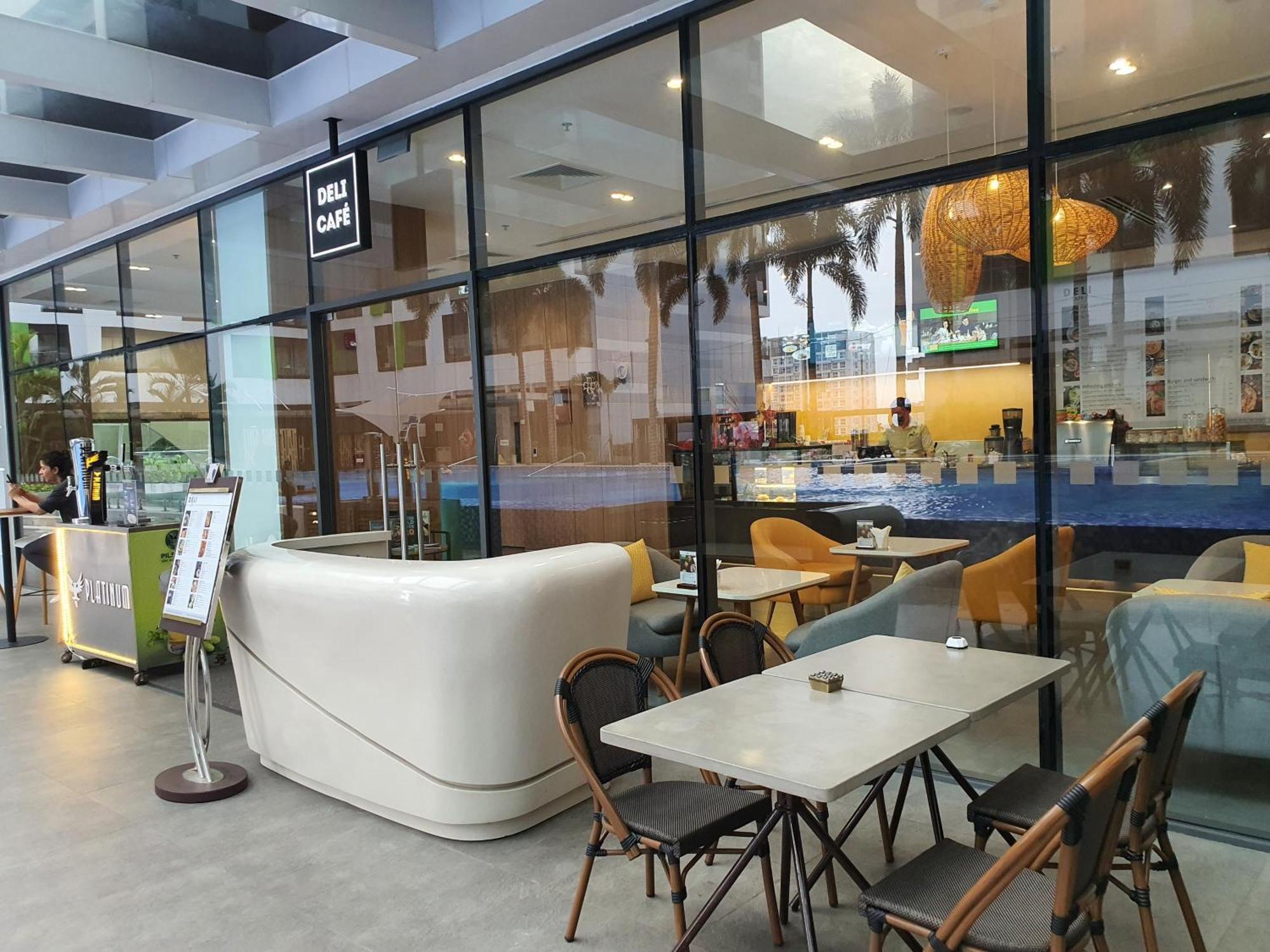 Republic Apartments Saigon Airport Ho Chi Minh City Bagian luar foto