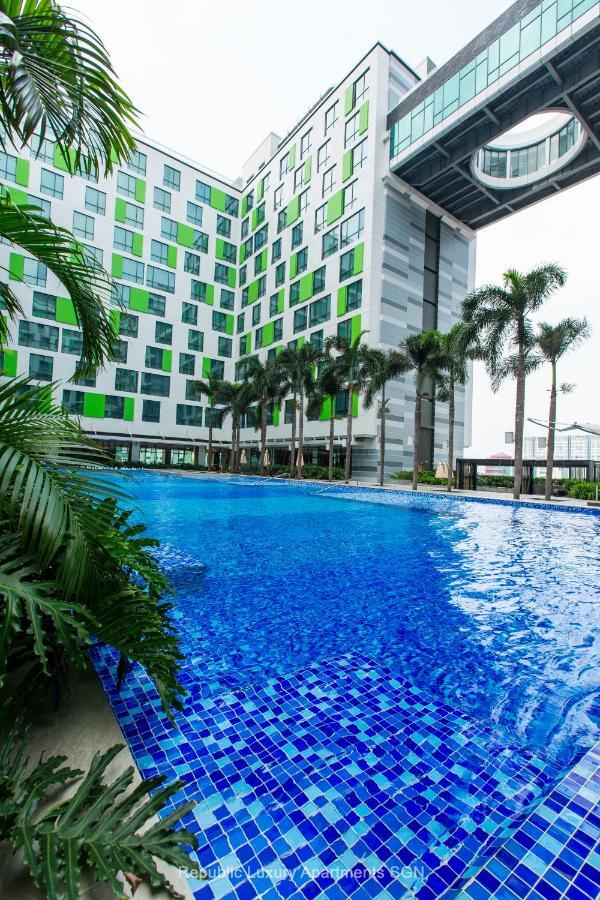 Republic Apartments Saigon Airport Ho Chi Minh City Bagian luar foto